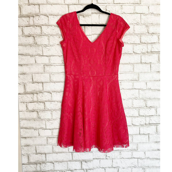 Daisy Dresses & Skirts - Cute by Daisy Pink Lace Dress Size Medium